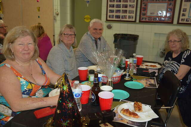44 New Years Eve 24