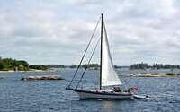 15b Good sailing. 