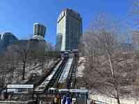 23 fallsview